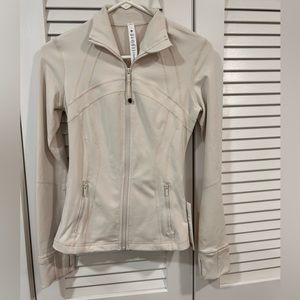 lululemon size 4 zip-up jacket.